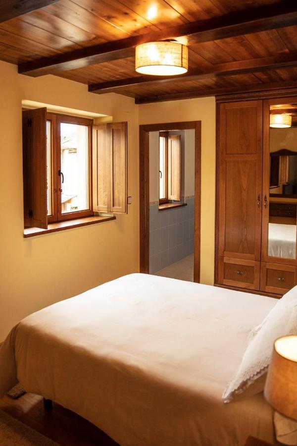Lugar Del Rio Guest House Couzadoiro Bagian luar foto